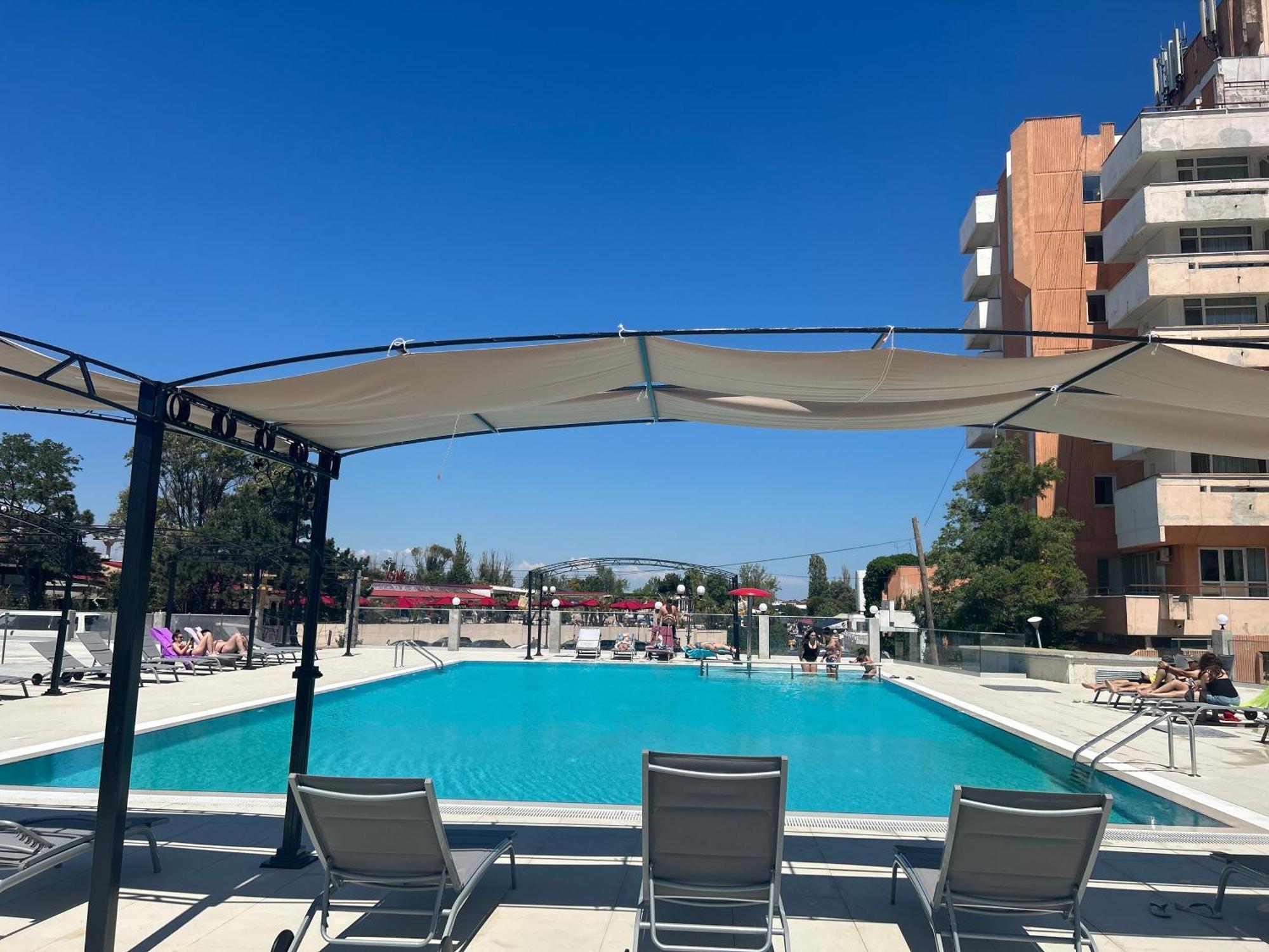 Alessio Hotel Residence Costinesti Exterior photo