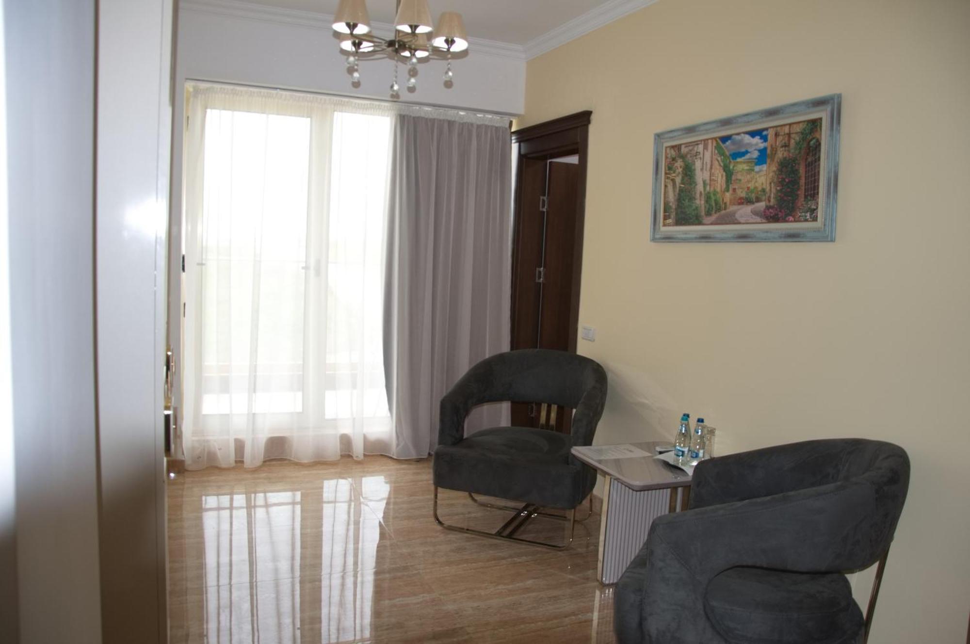 Alessio Hotel Residence Costinesti Exterior photo